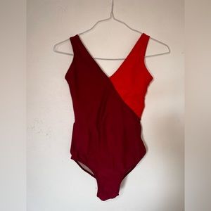 Colour block bathing suit